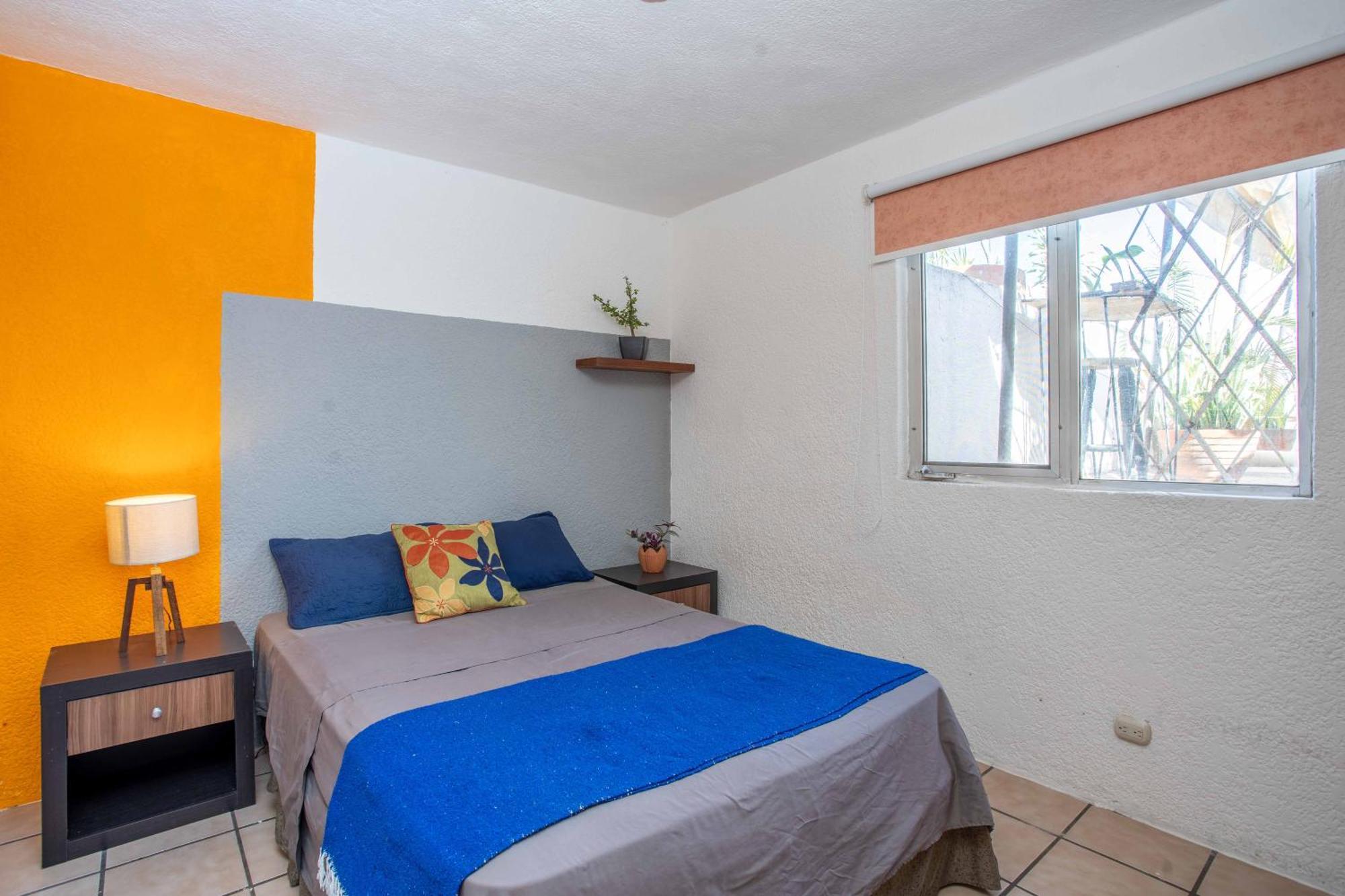 Guest house La Paz &
