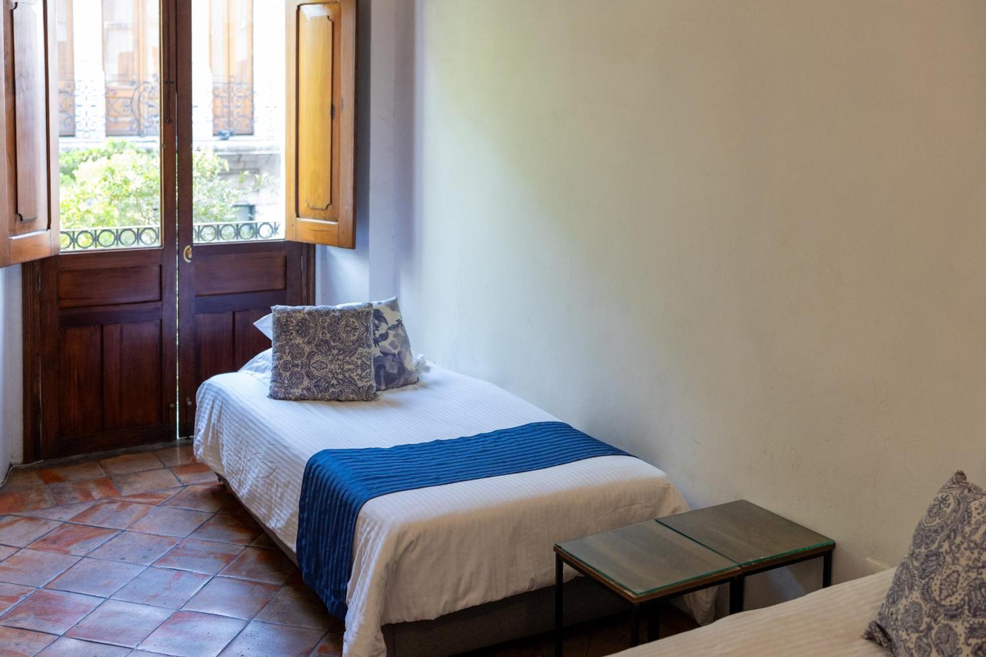 Guest house Casa Araiza *