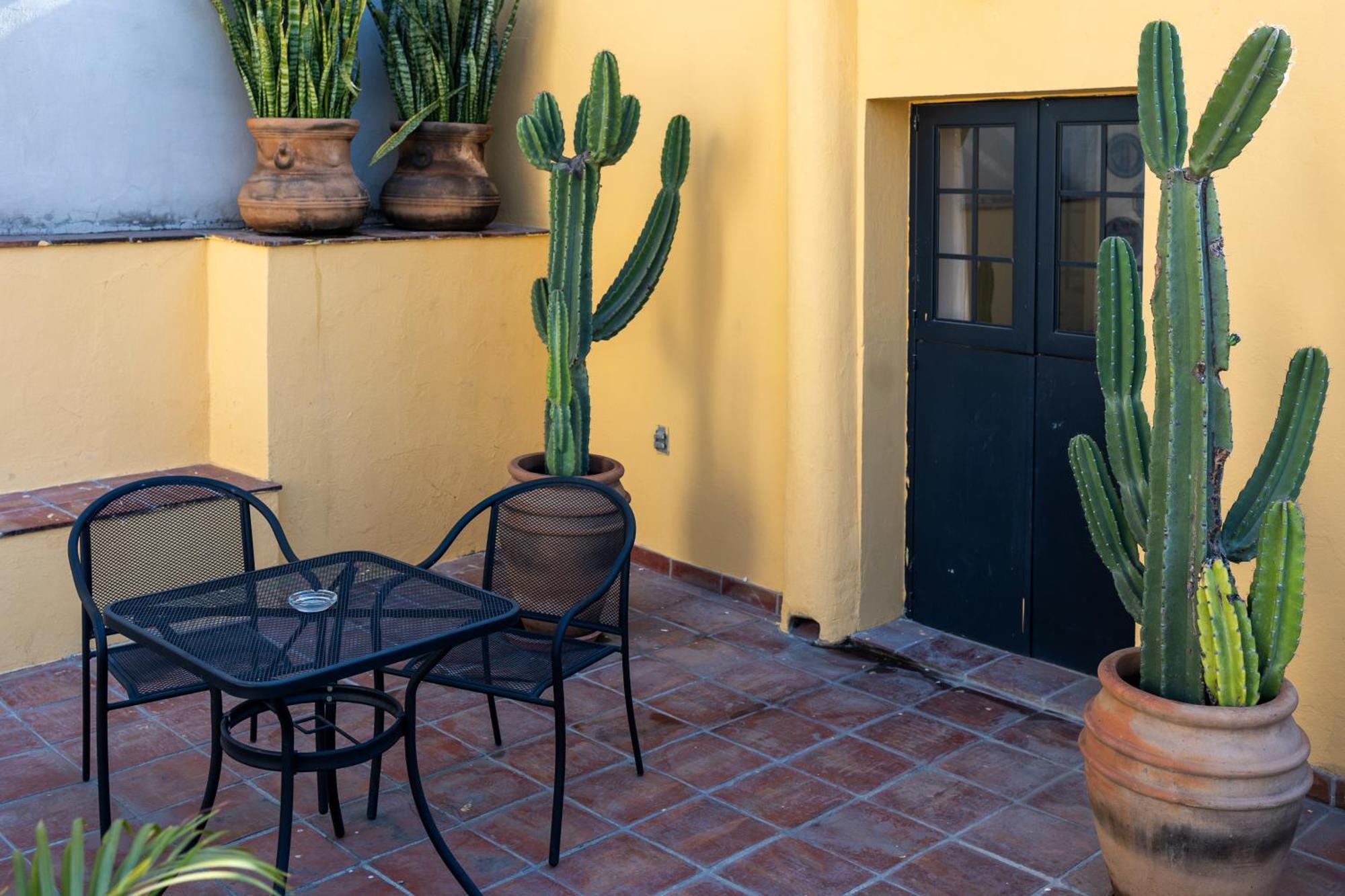 Guest house Casa Araiza *