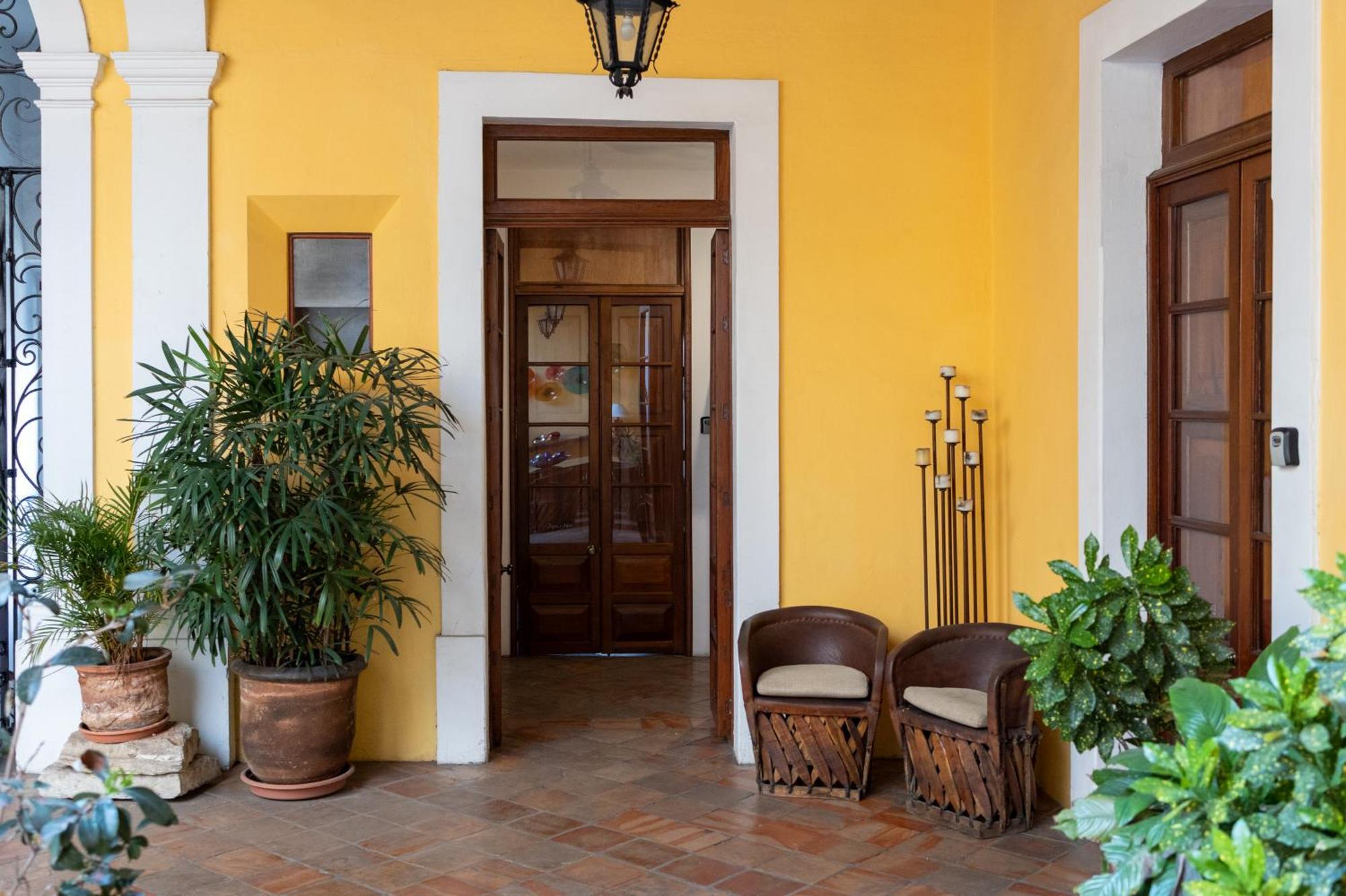 Casa Araiza Guest house *