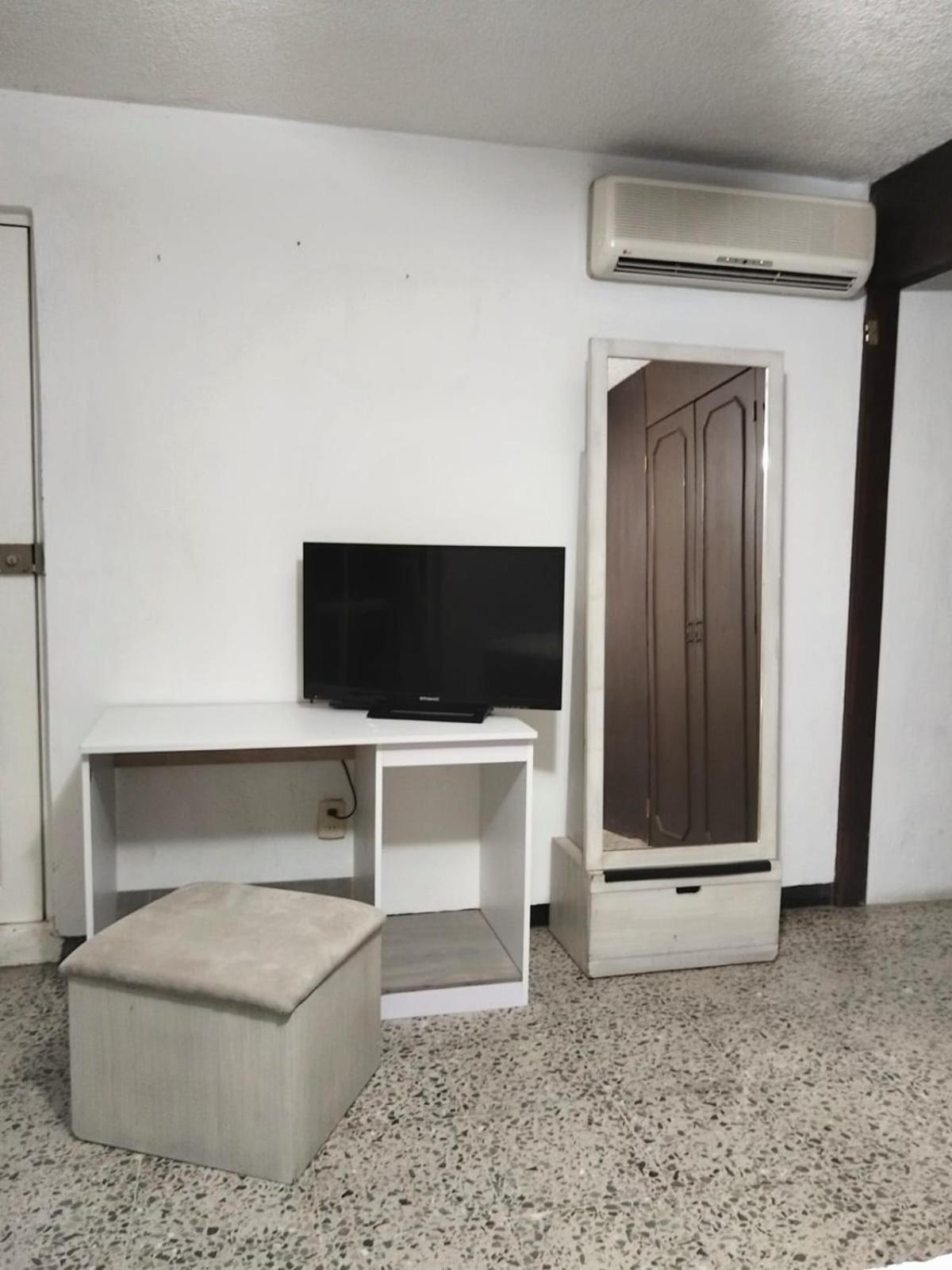 Departamento 1 Apartment *