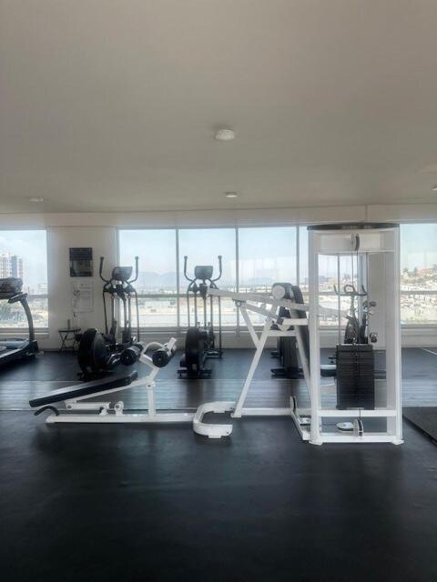 Vista Vibes Modern With Rooftop Pool In Gdl * Guadalajara