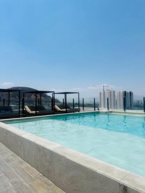 Vista Vibes Modern With Rooftop Pool In Gdl Guadalajara