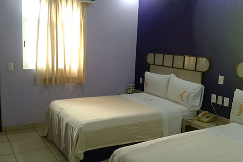 Plaza Bandera Hotel