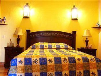 Alebrije Boutique Hotel 4*