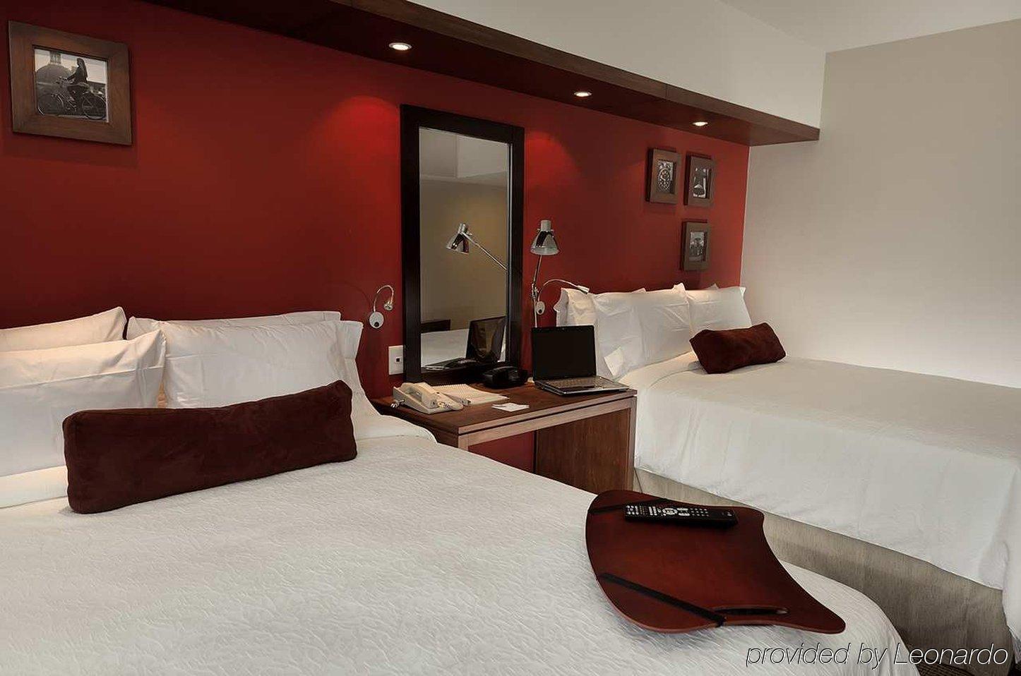 Hotel Hampton By Hilton Expo Guadalajara