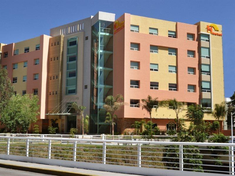 Hostalia Expo & Business Class Hotel 4*