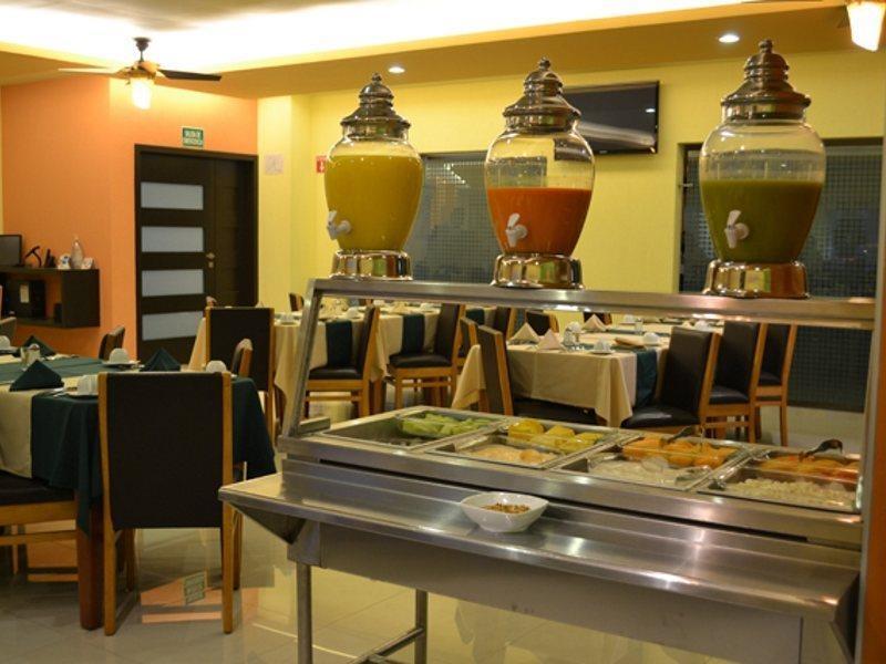 Hostalia Expo & Business Class 4* Guadalajara