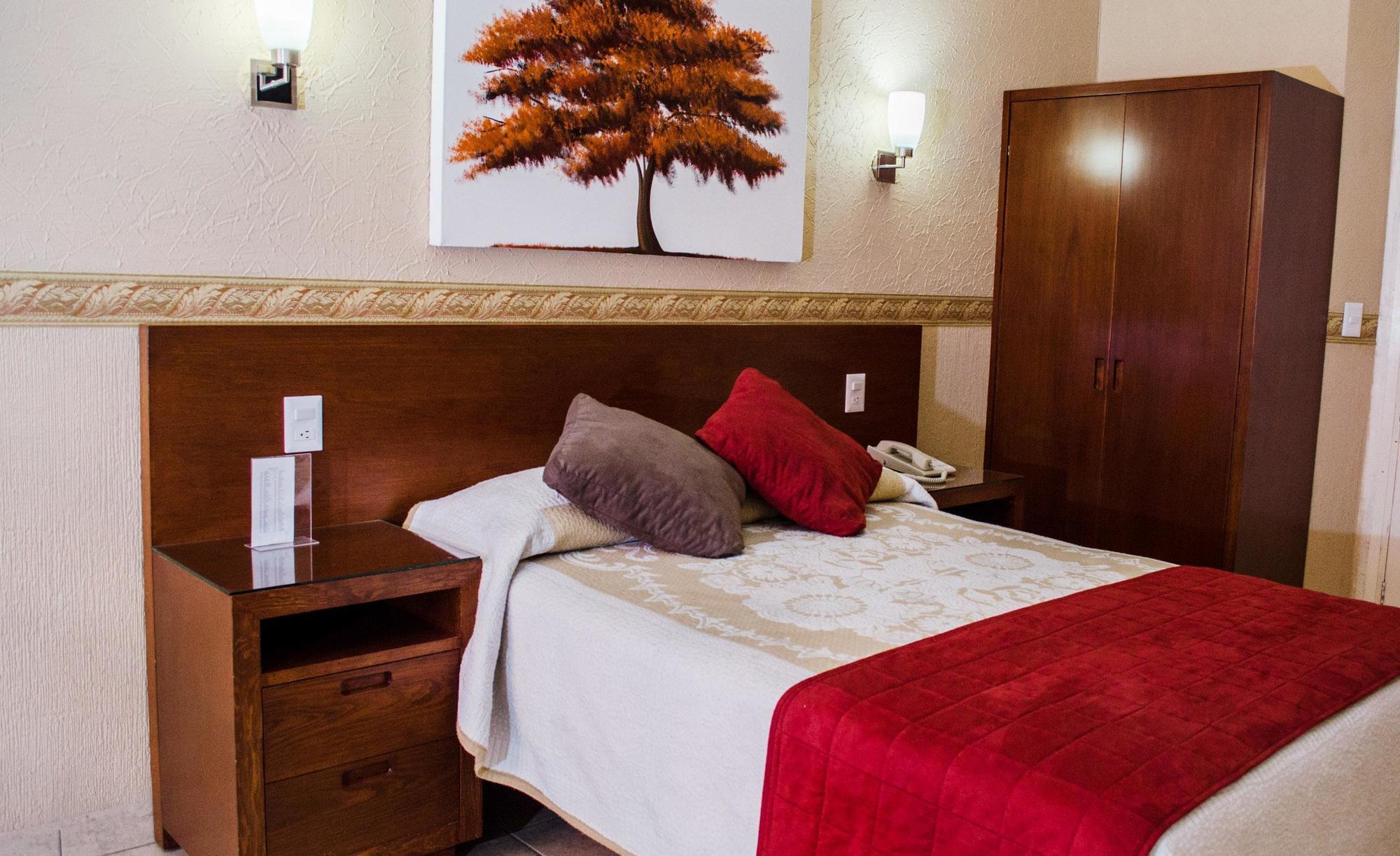Regis 3* Guadalajara