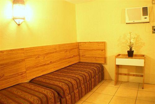 Hotel Latino 2*
