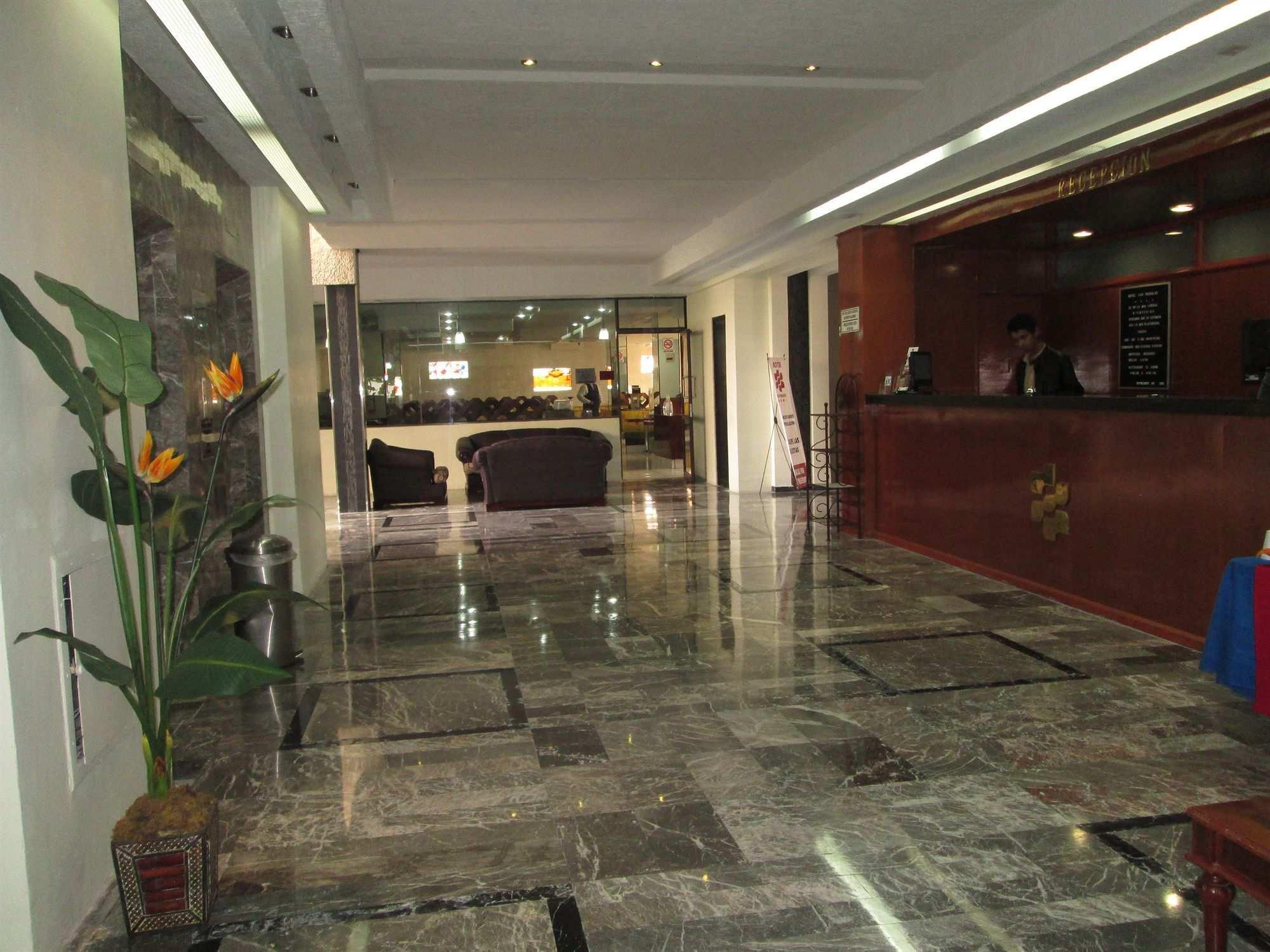 Hotel Pergolas Guadalajara