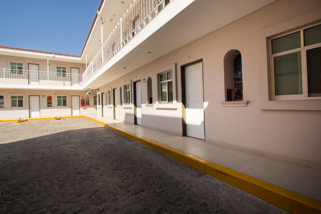Hotel Plaza Bandera