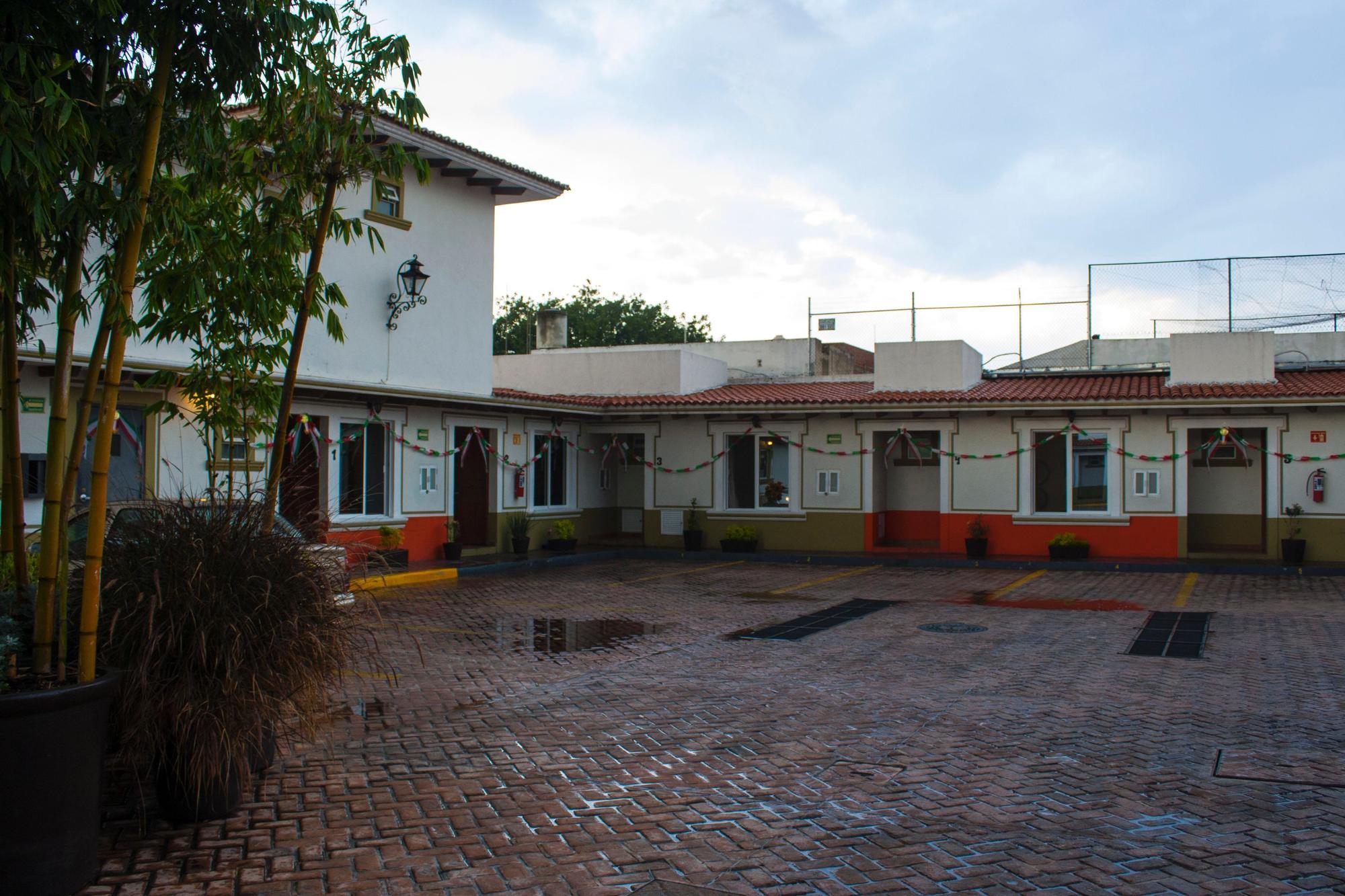 Aquiles Motel 3*