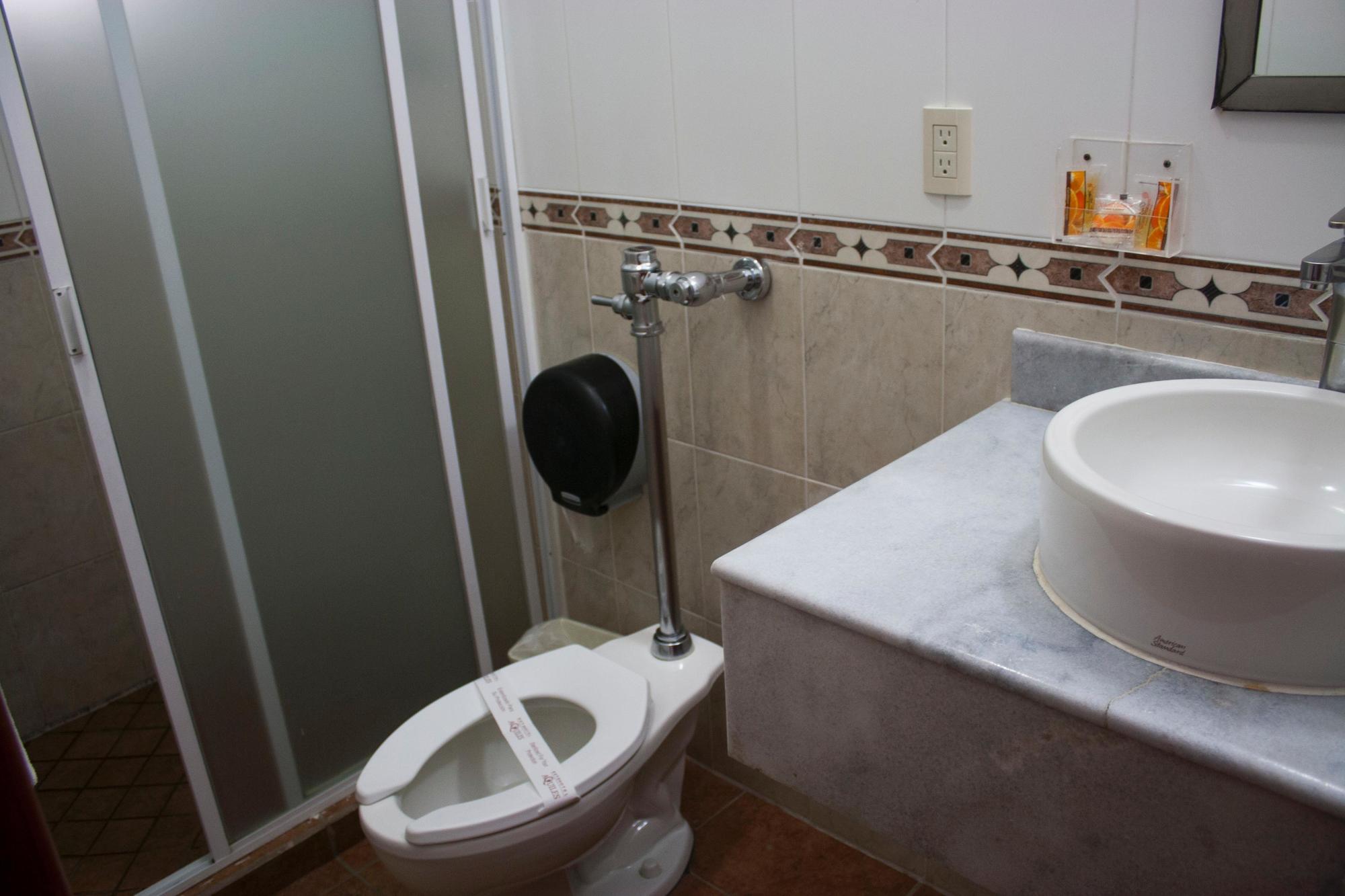 Motel Aquiles 3*
