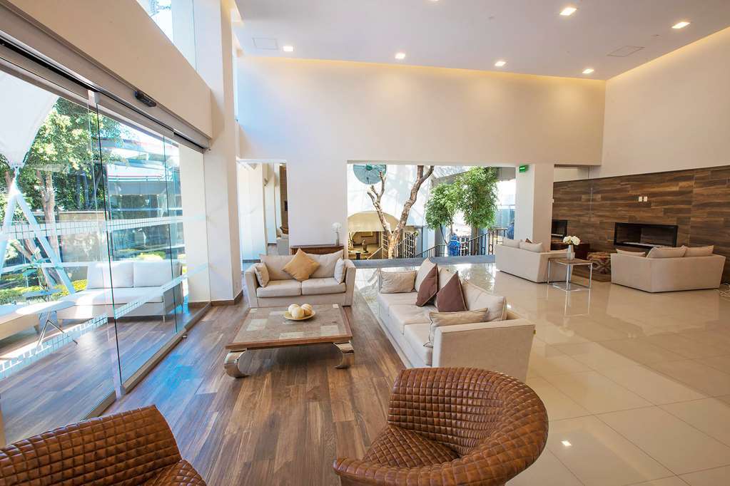 Krystal Urban 4* Guadalajara