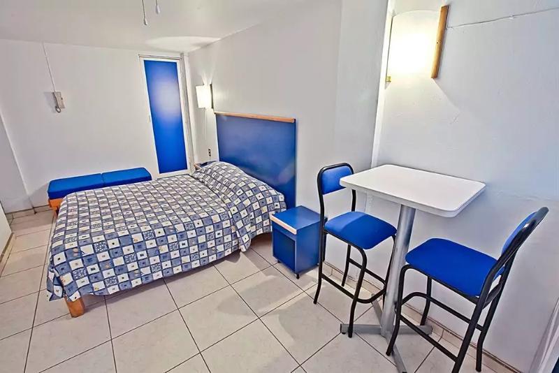 Vagabundo Expo Hotel 3*