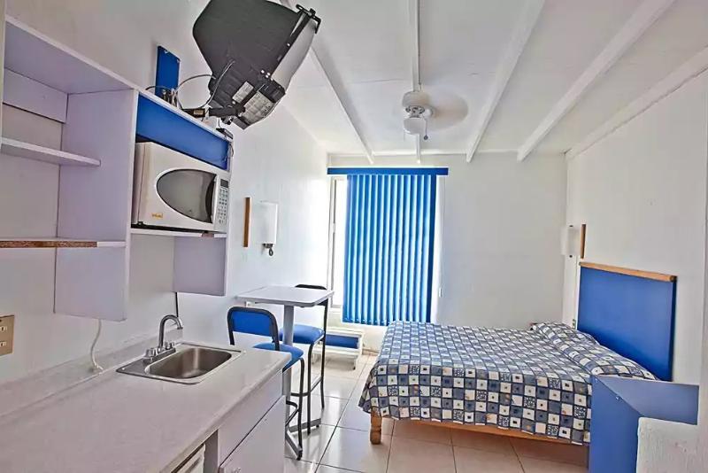 Vagabundo Expo Hotel 3*