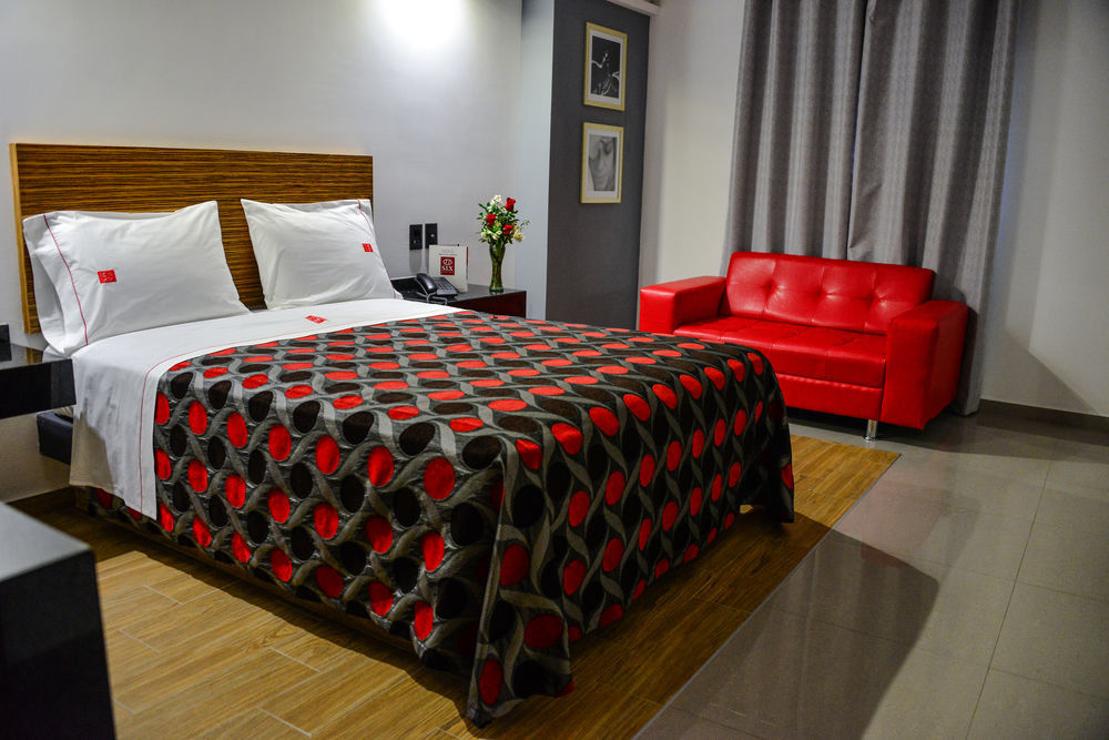 Six Expiatorio Hotel Guadalajara