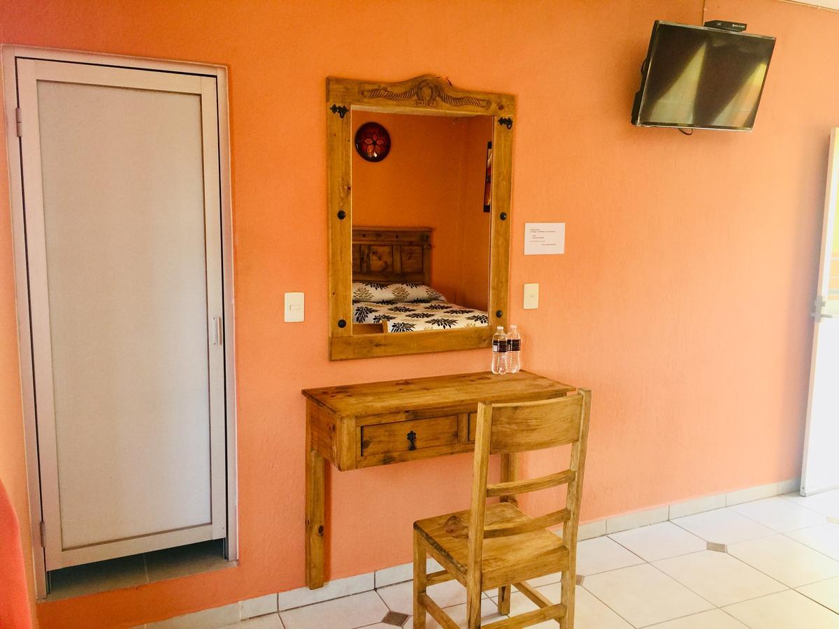 Hotel Don Elias *