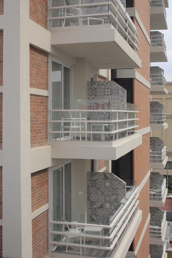 Velvet Plaza Hotel 4*