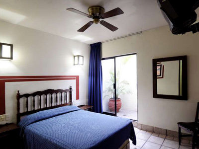 Hotel Arboledas Industrial 3*
