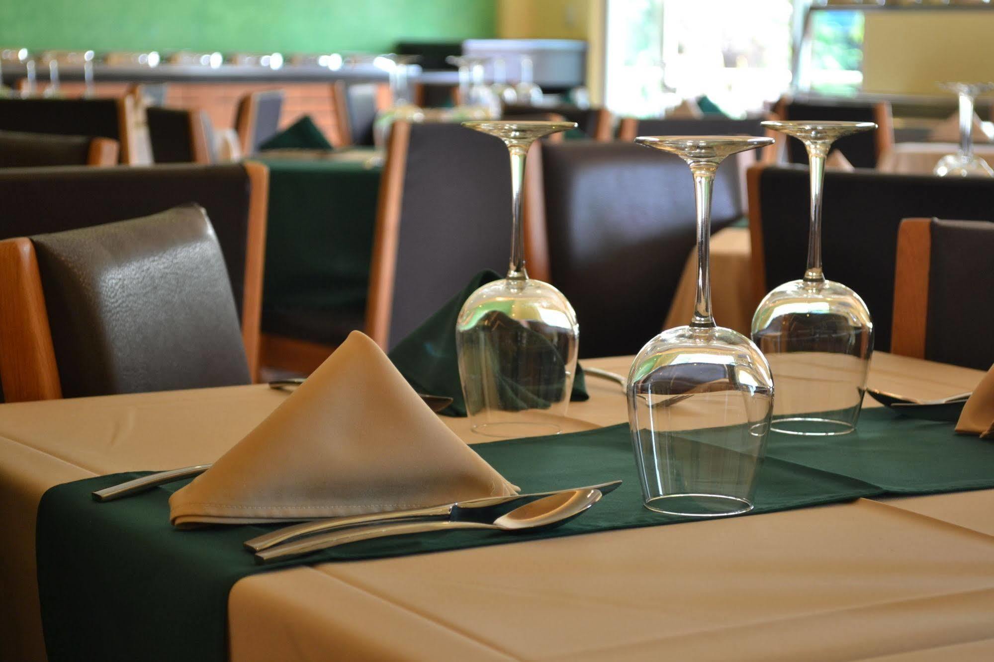 Hotel Hostalia Expo & Business Class Guadalajara