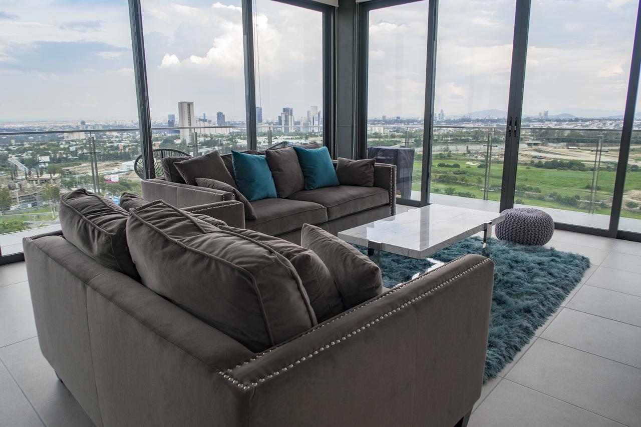 Torre Eleve - The Headquarters Apartment *