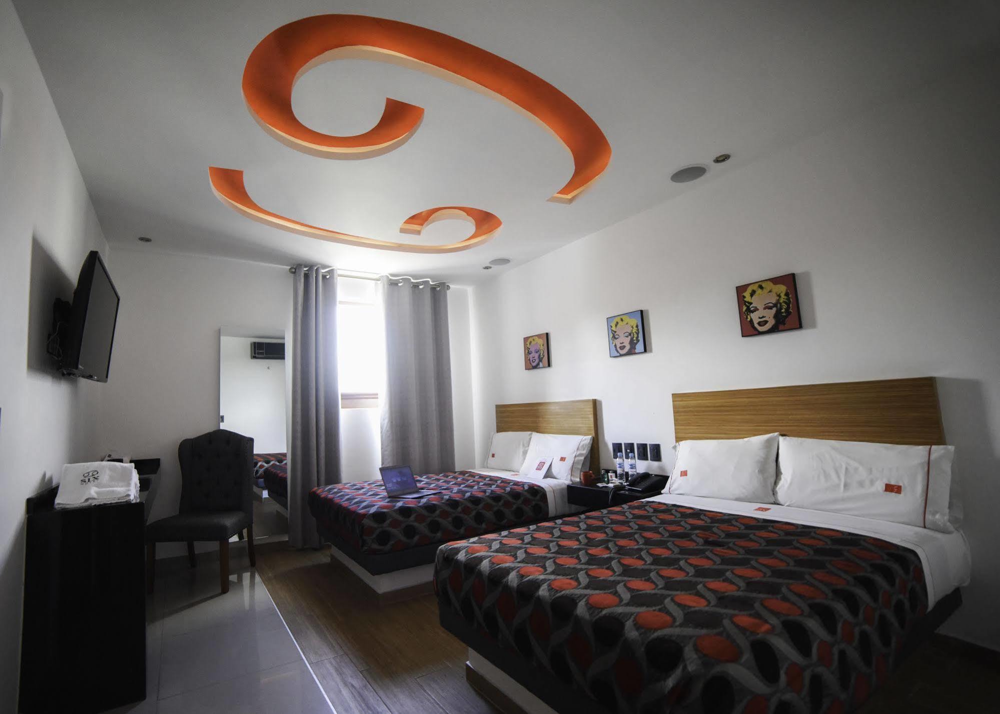 Six Expiatorio Hotel Guadalajara