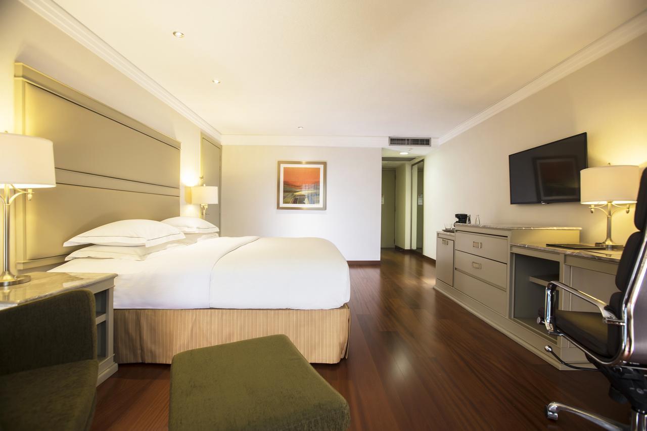 Barcelo Hotel