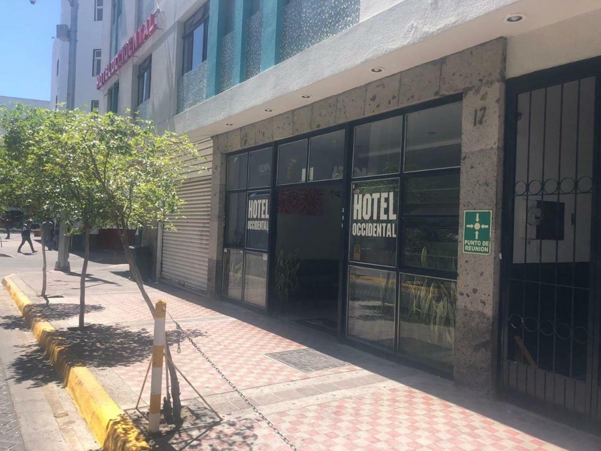 Hotel Occidental *