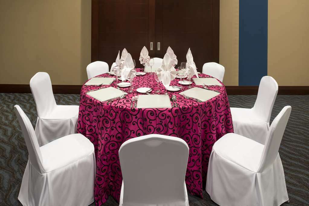 Nh Collection Providencia Hotel