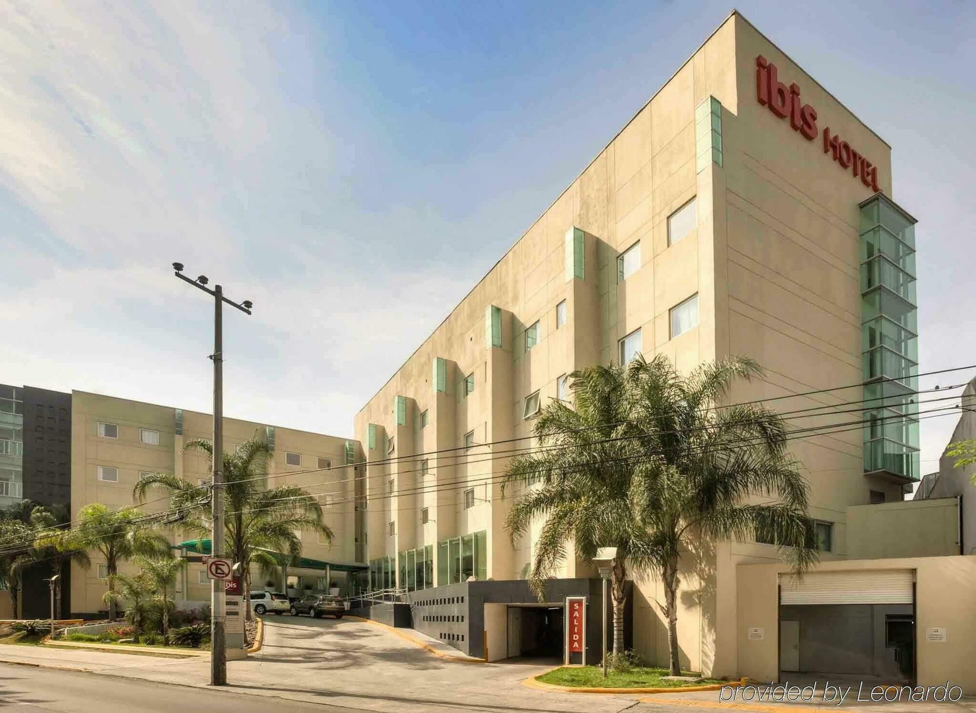 Hotel Ibis Expo 3*