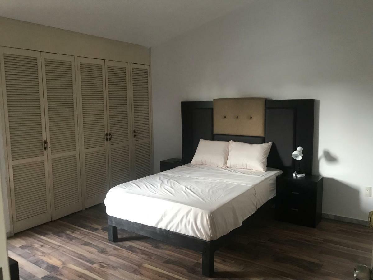Expo , Plaza Del Sol Guest house