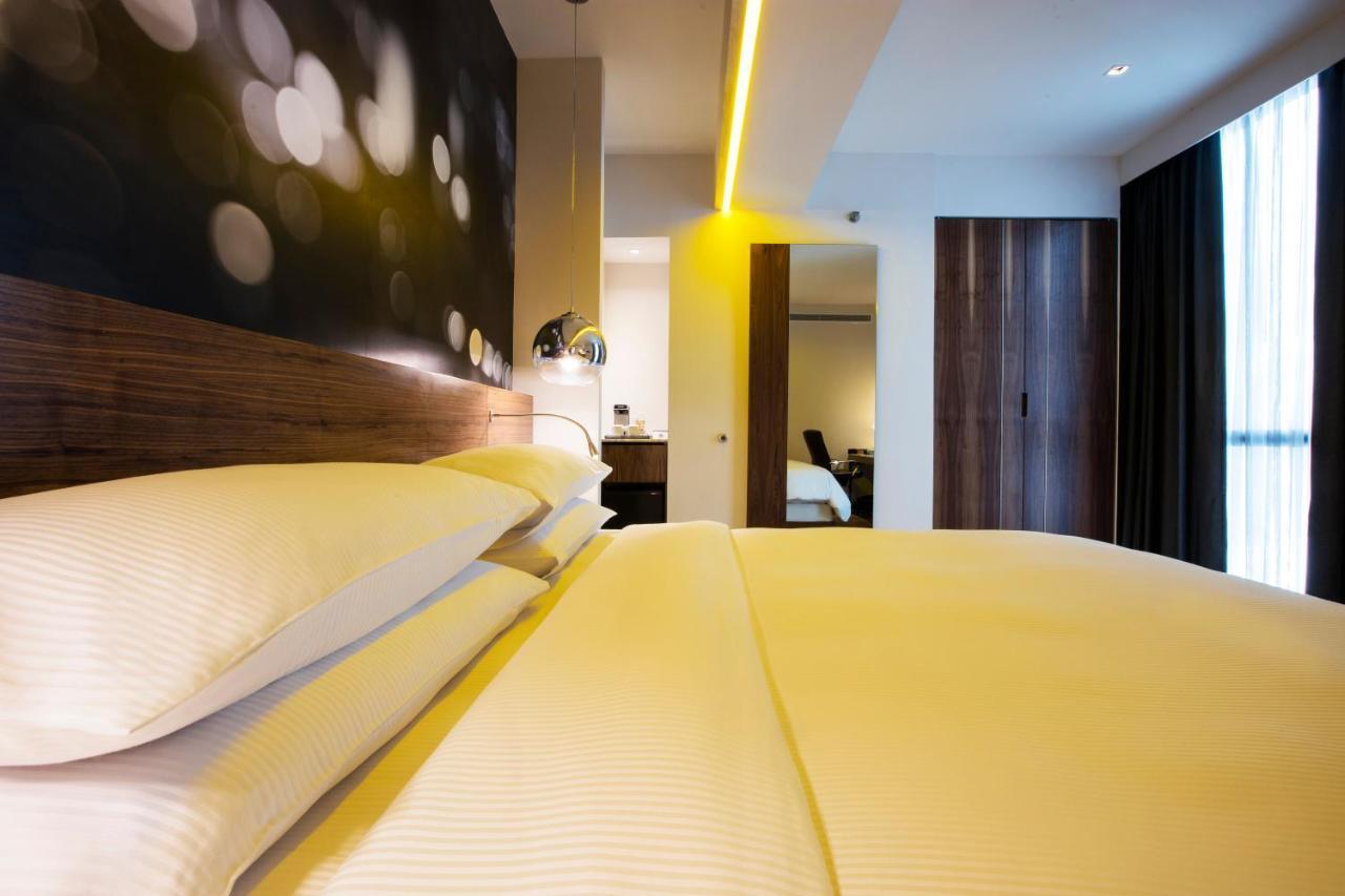 Krystal Urban 4* Guadalajara