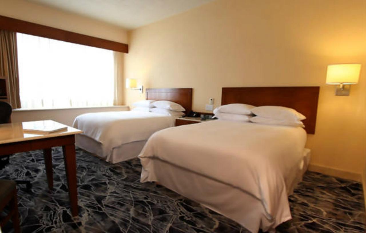 Grand Fiesta Americana Country Club Hotel