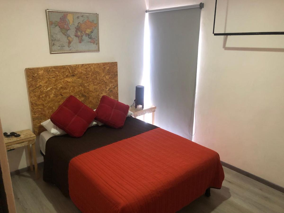Hostel Hidalgo *