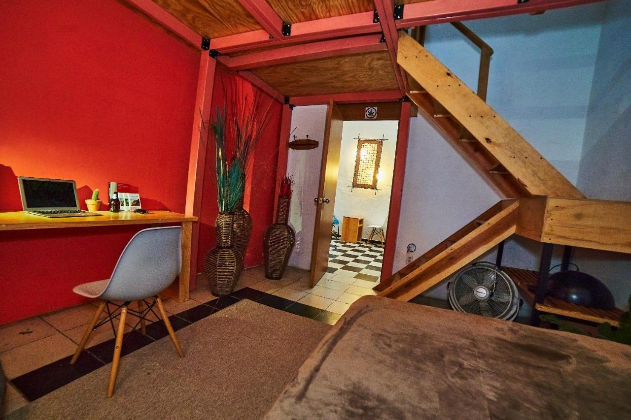 Blue Pepper Coliving Downtown Hostel