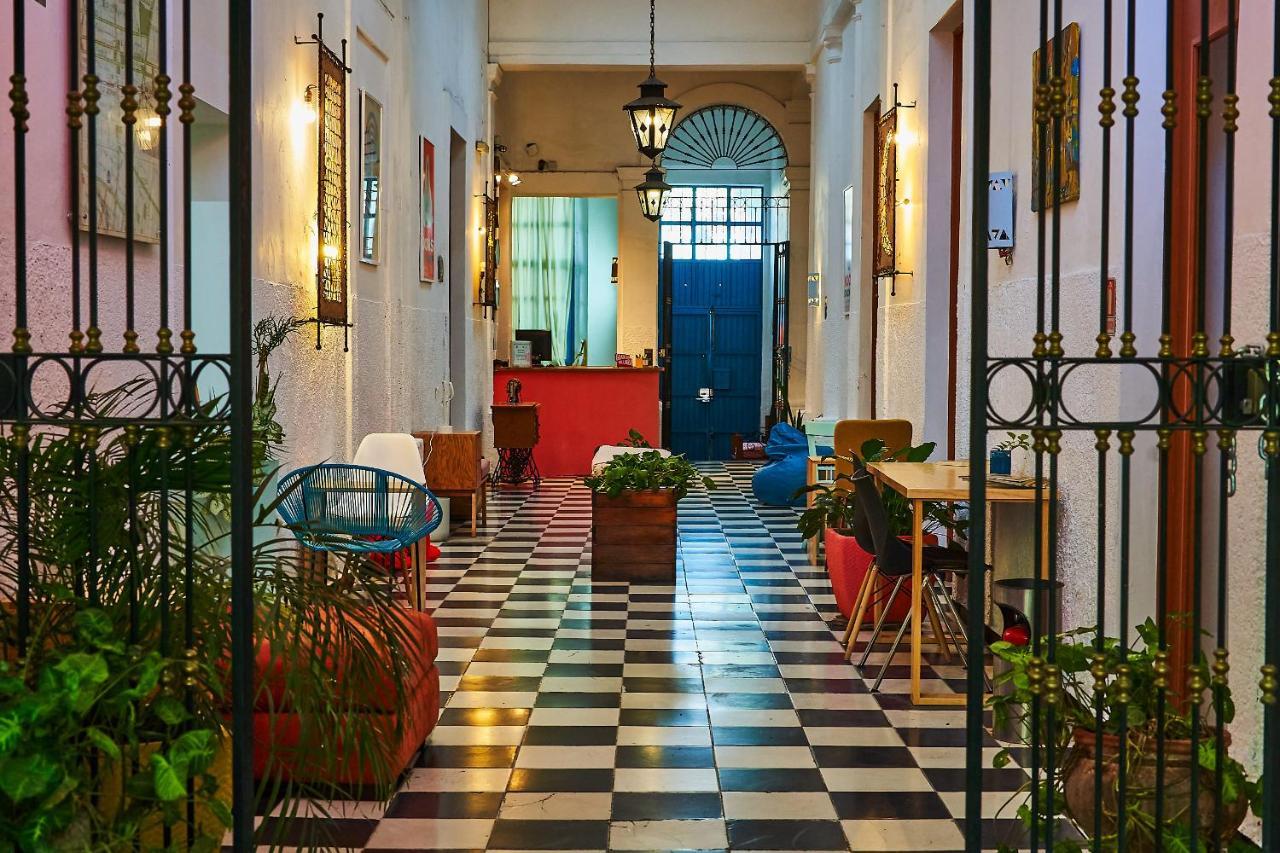 Blue Pepper Coliving Downtown Hostel *
