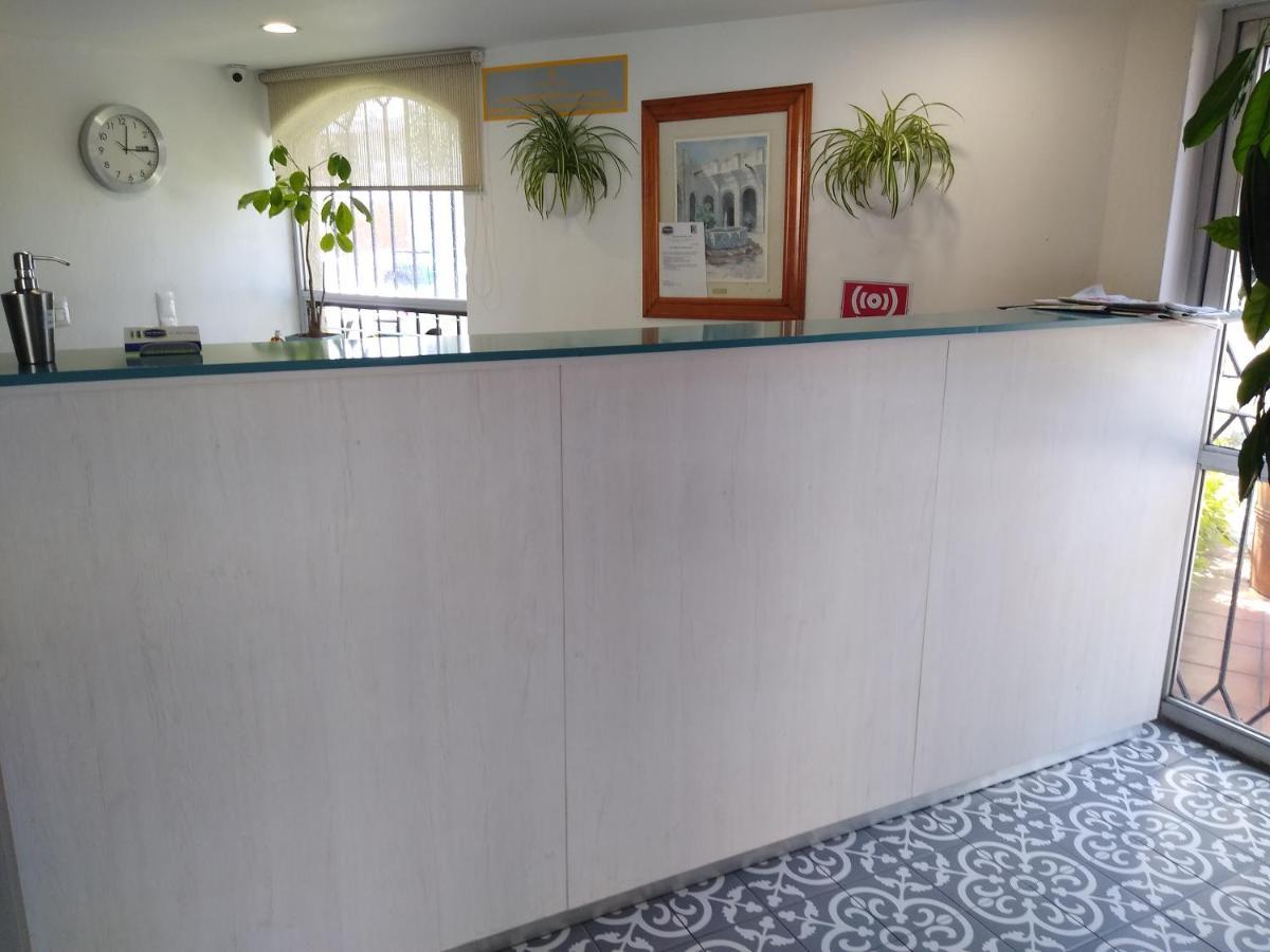 Del Sol Expo Hotel