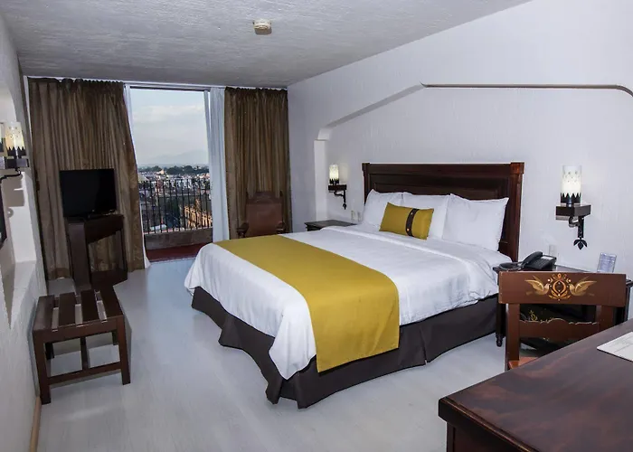 Hotel Fenix
