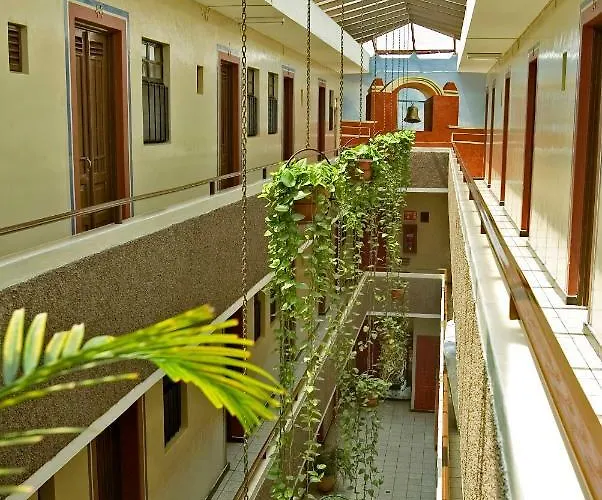 Hotel Janeiro