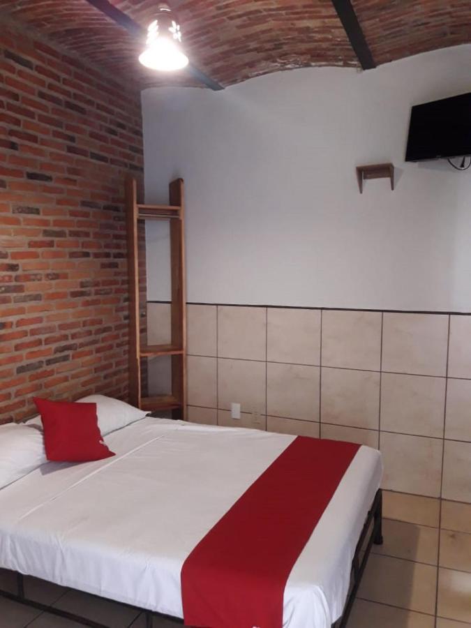Oyo Centro Medico 2*