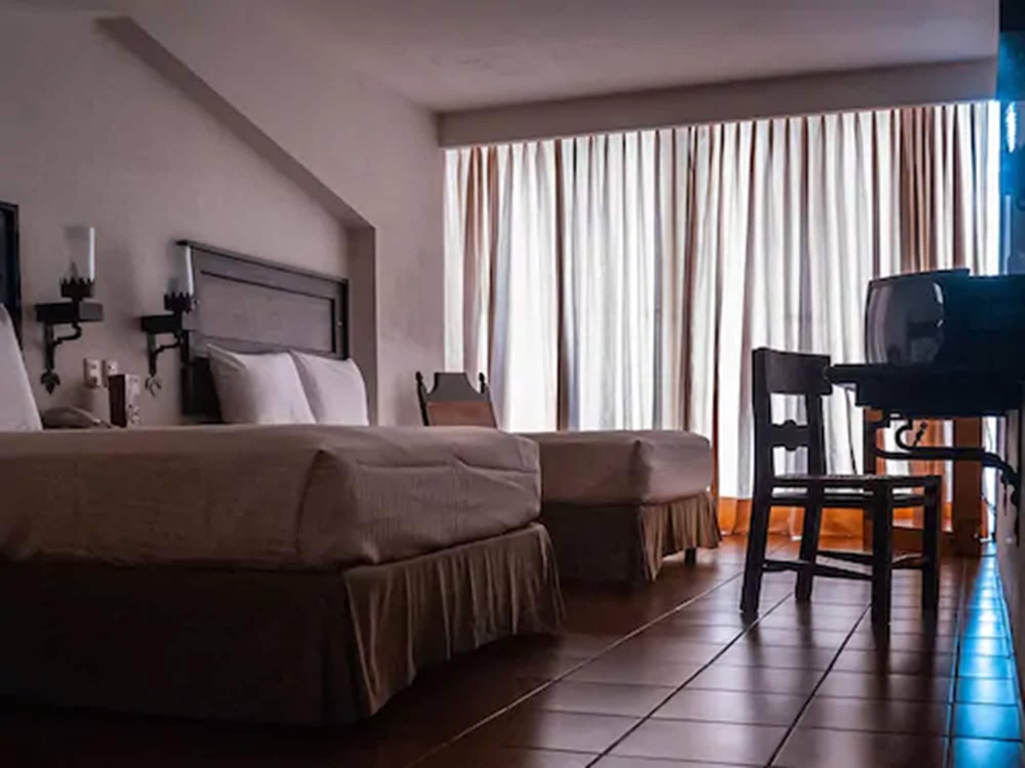 Fenix Hotel Guadalajara