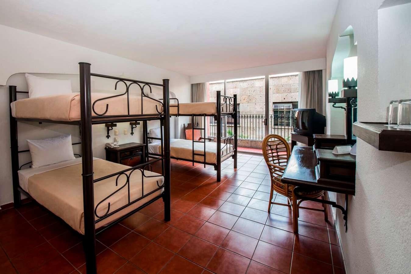 Hotel Fenix 4*