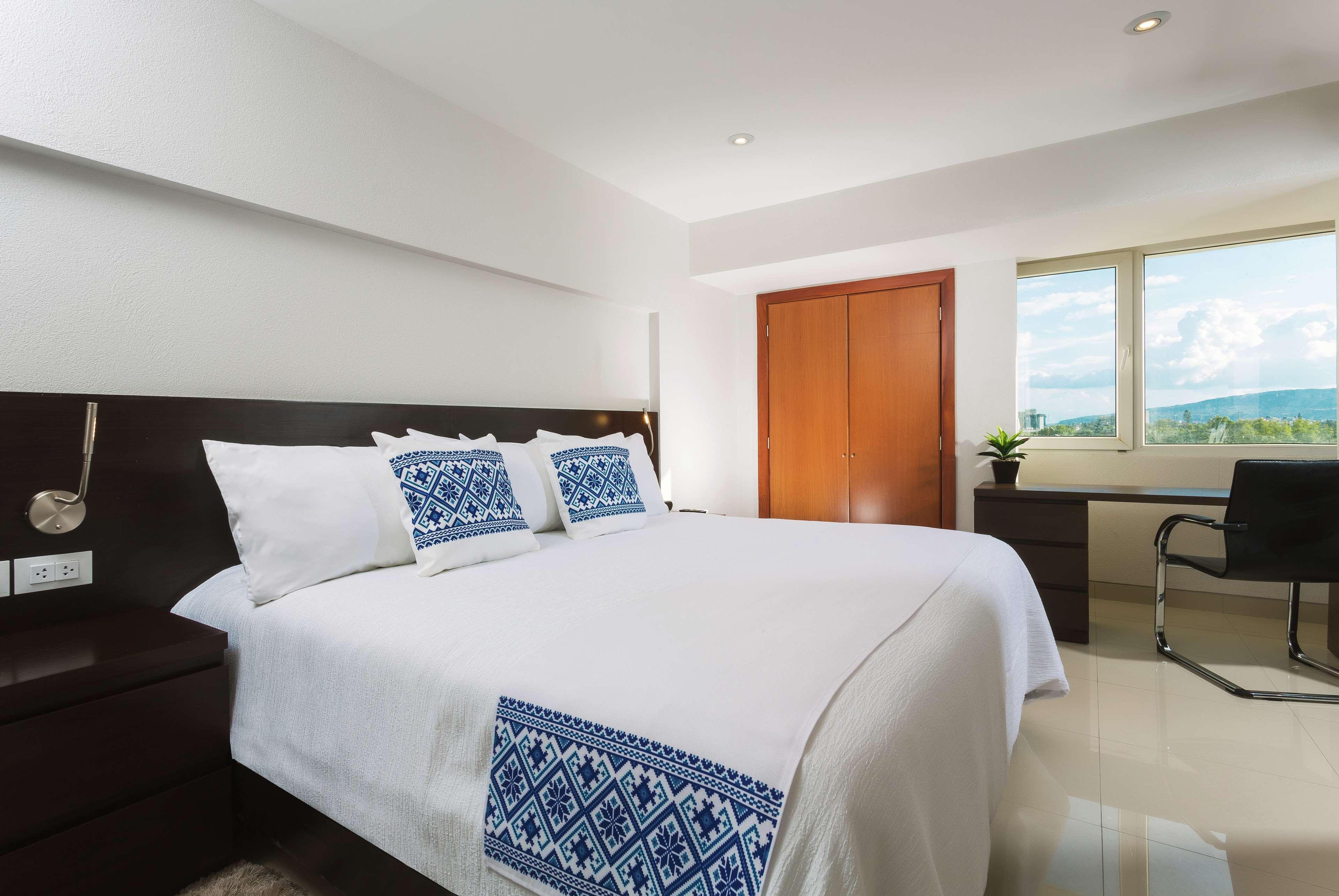 Hotel Indigo Expo By Ihg
