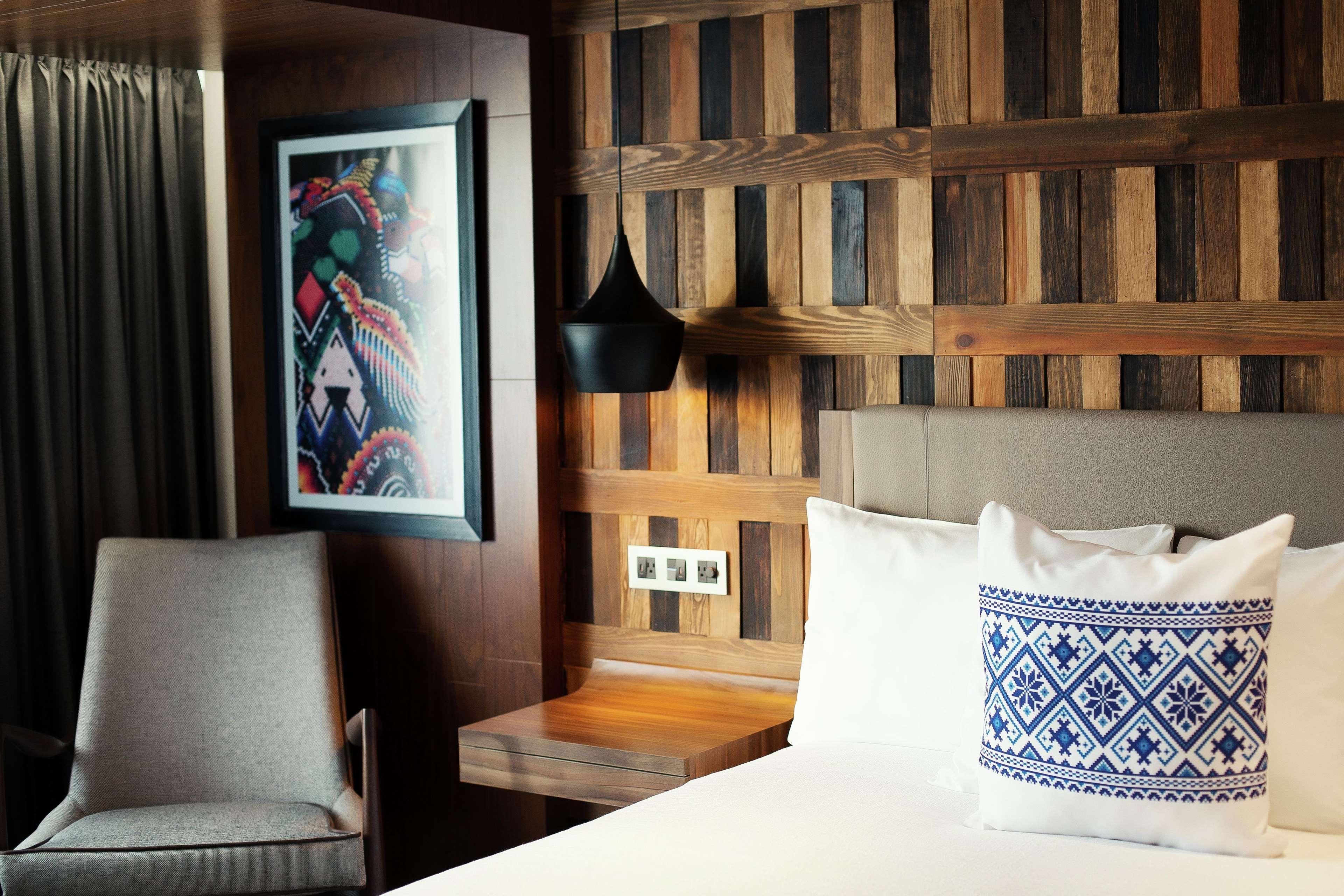 Indigo Expo By Ihg Hotel 4*
