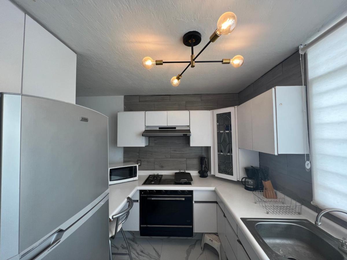 Apartment Comfortable With Parking, Location Guadalajara
