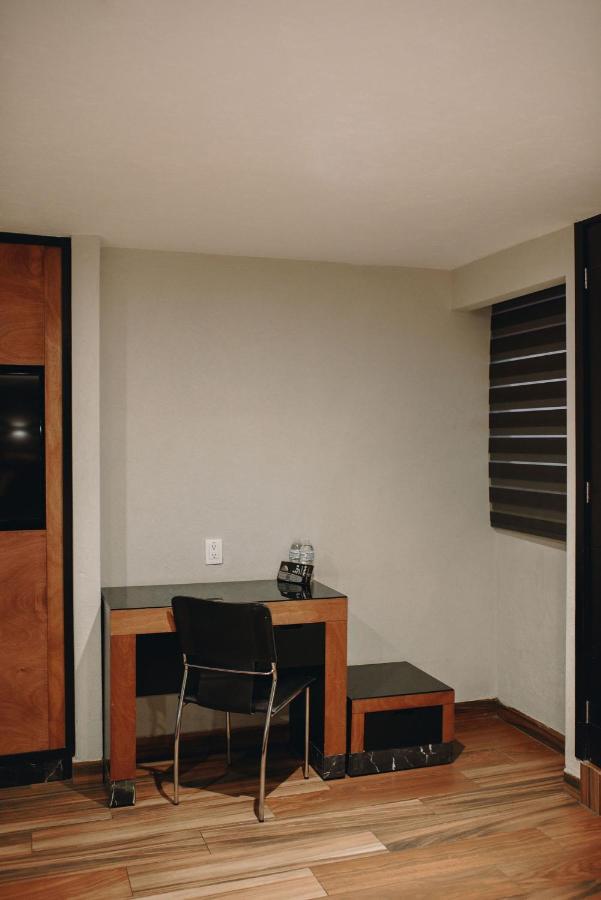 Dali Plaza Ejecutivo 4*