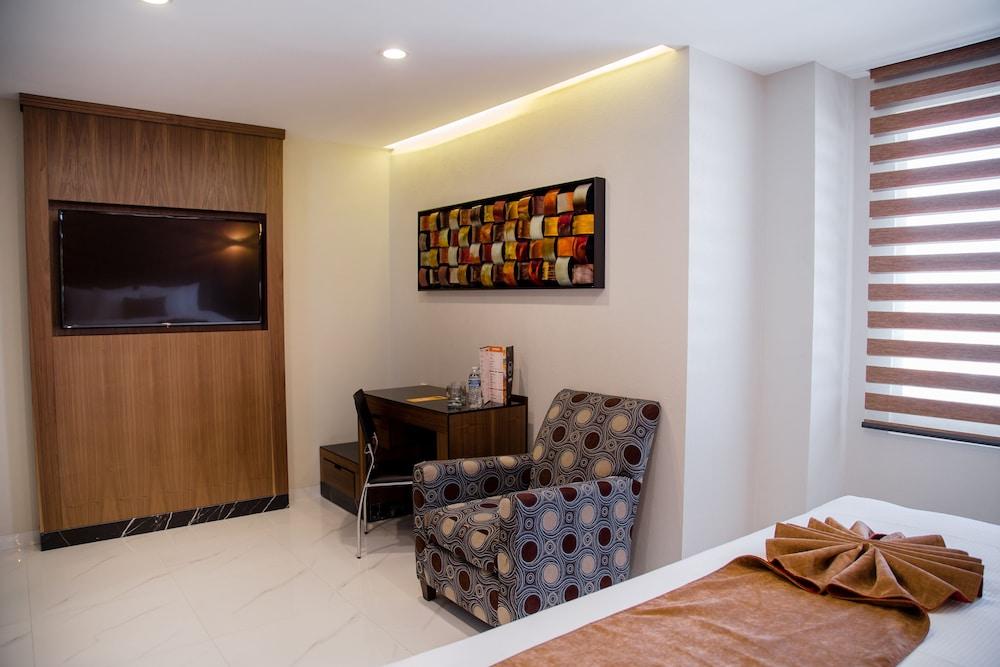 Hotel Dali Plaza Ejecutivo Guadalajara
