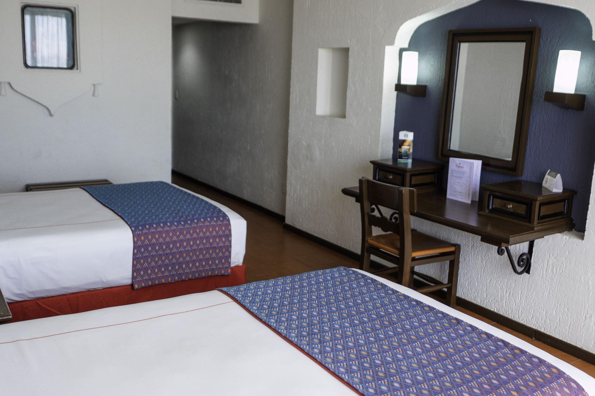 Hotel Fenix 4*